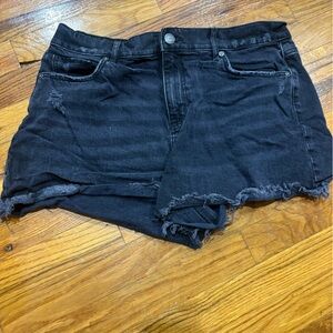 Women's high rise loft Distressed shorts